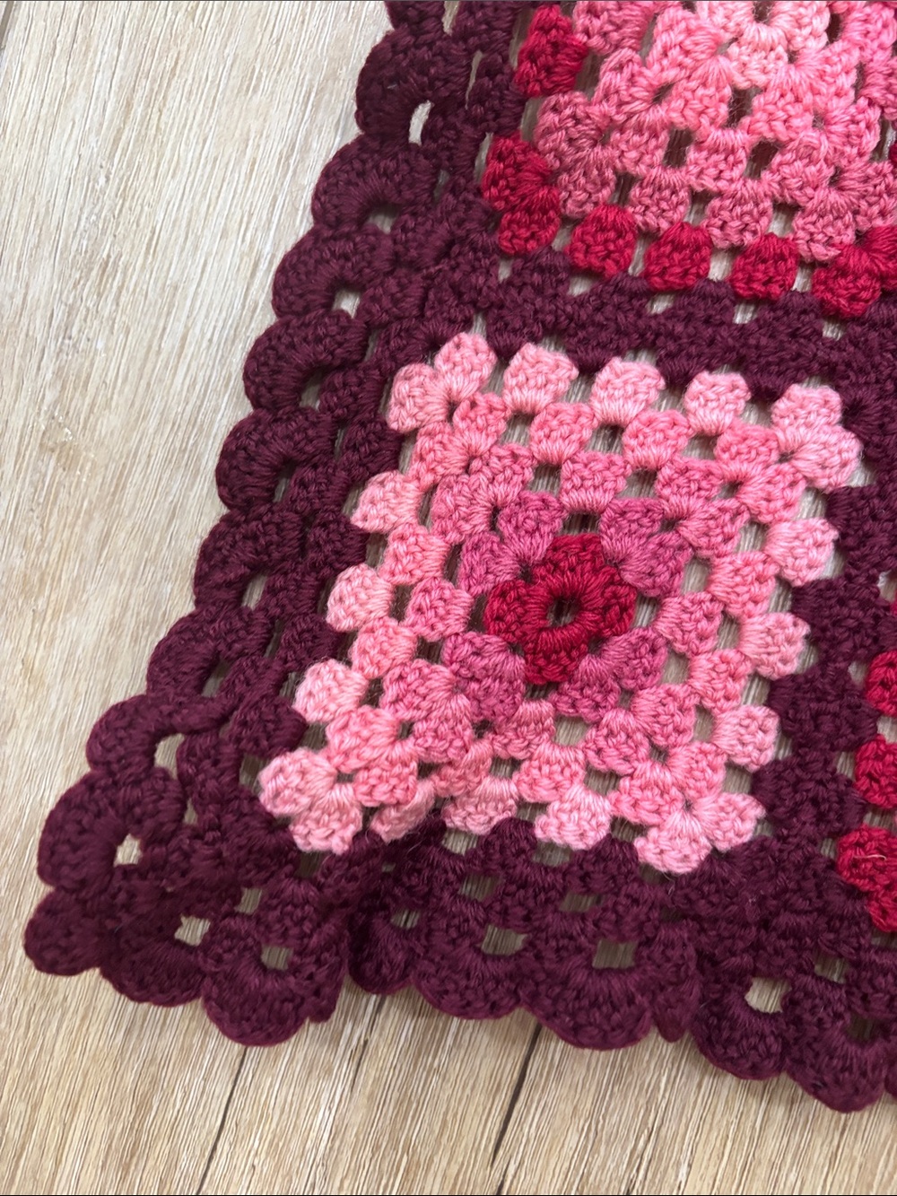 Handmade Pink and Burgundy Crochet Granny Square Throw - Picture 4 of 5
